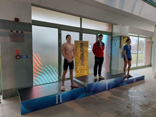 Gyönyörű eredmény gyorsúszásban